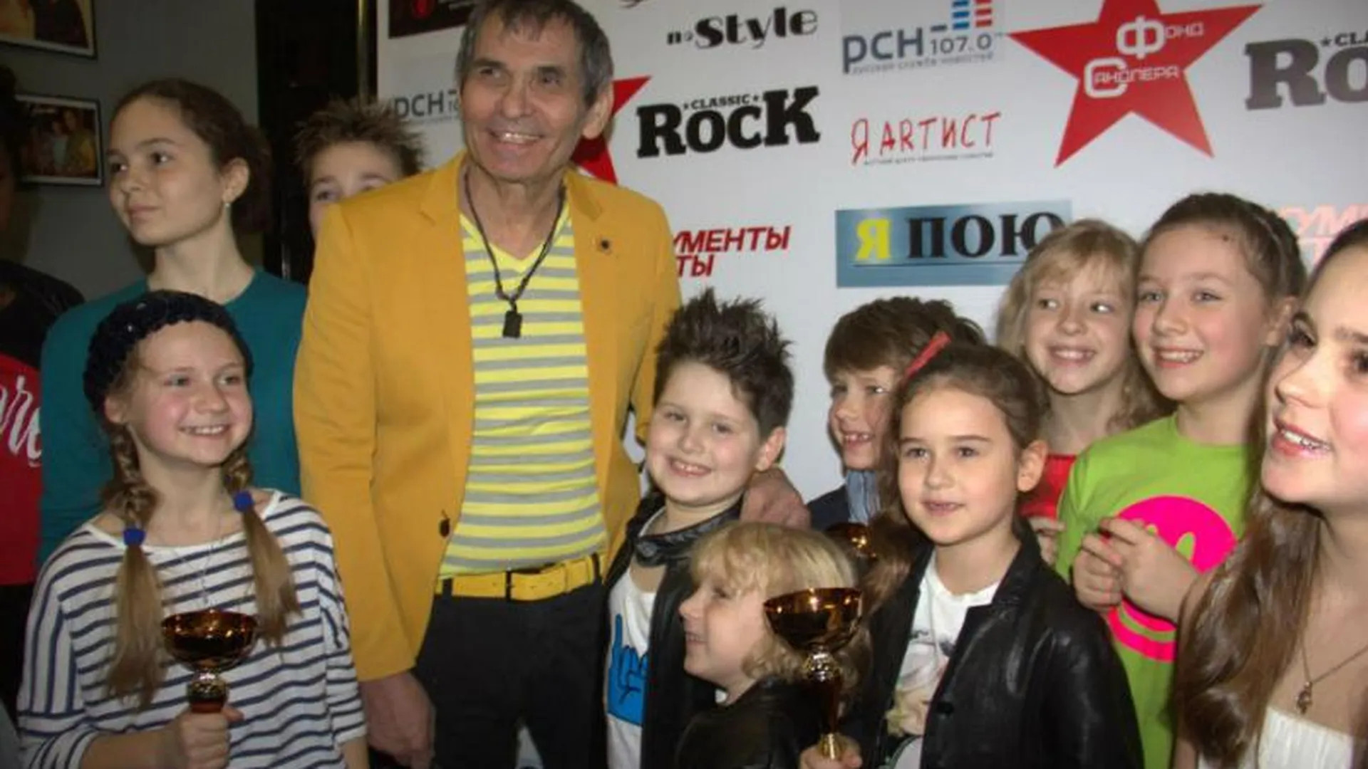 Бари Алибасов и Олег Газманов оценят молодых исполнителей в рамках конкурса «Золотая нота»