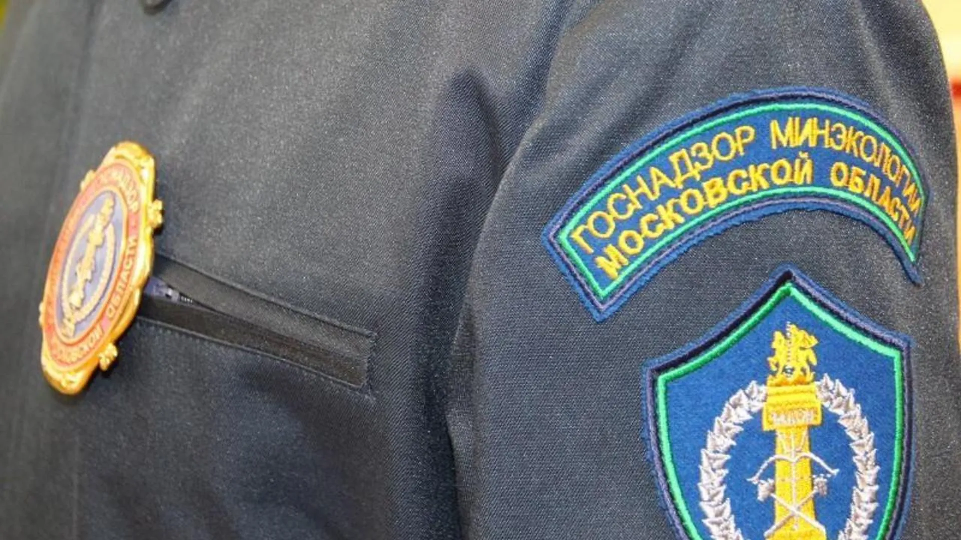 Автомойку в Наро-Фоминске заподозрили в сбросе неочищенных стоков