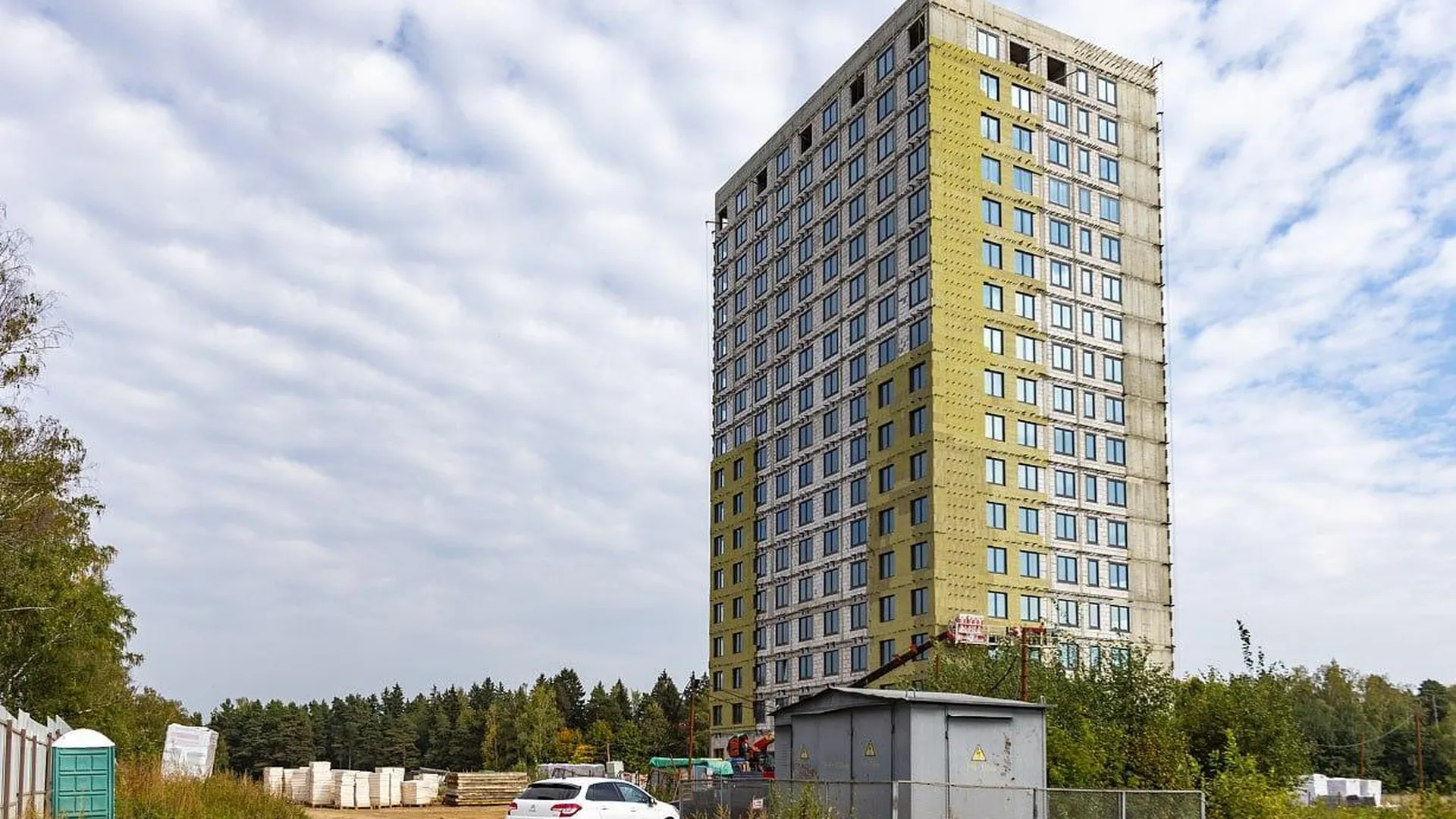 В подмосковном Одинцове строят жилой комплекс с поликлиникой, школой и детсадами
