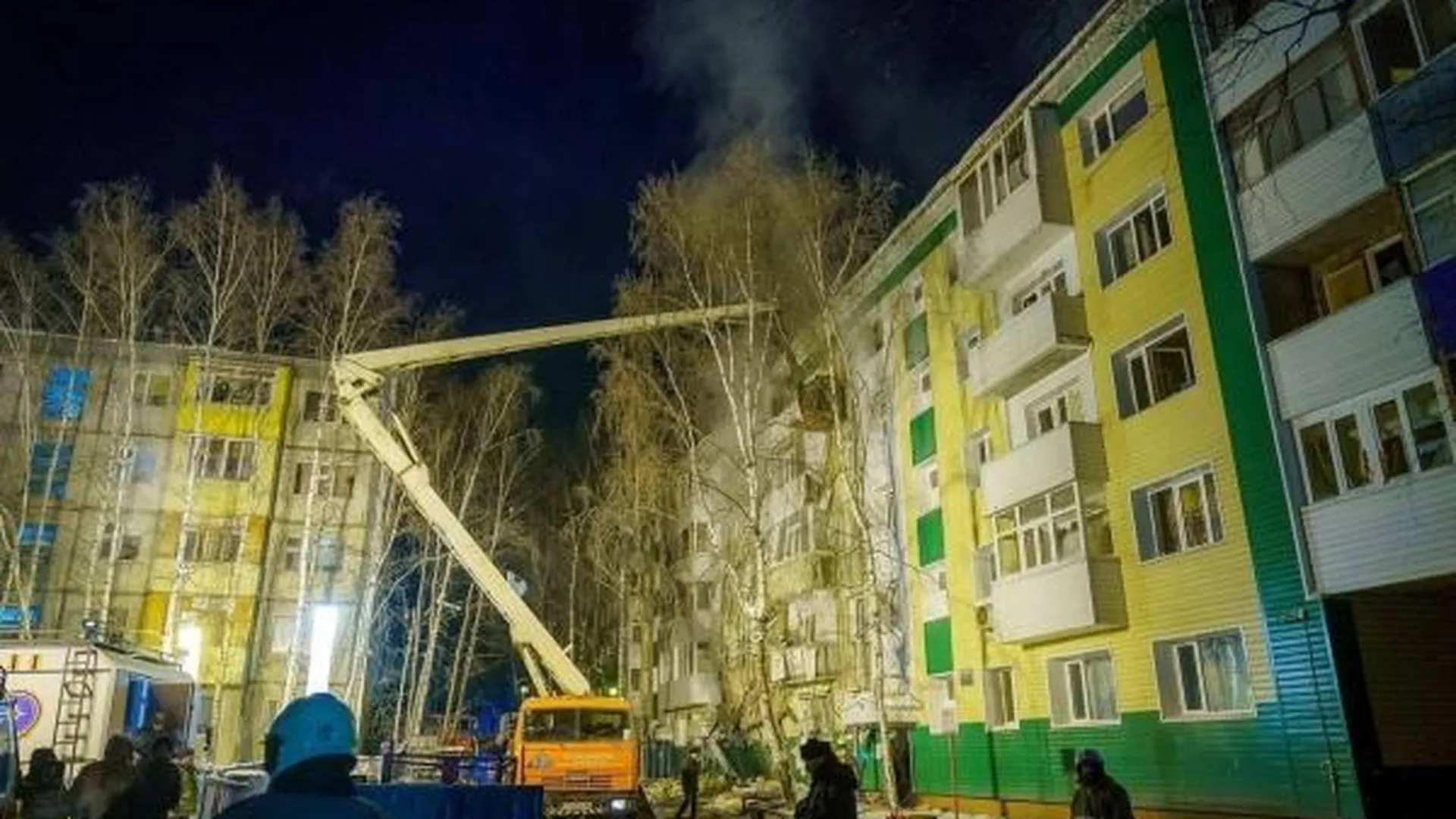 Новые обрушения не исключили в доме Нижневартовска после взрыва газа