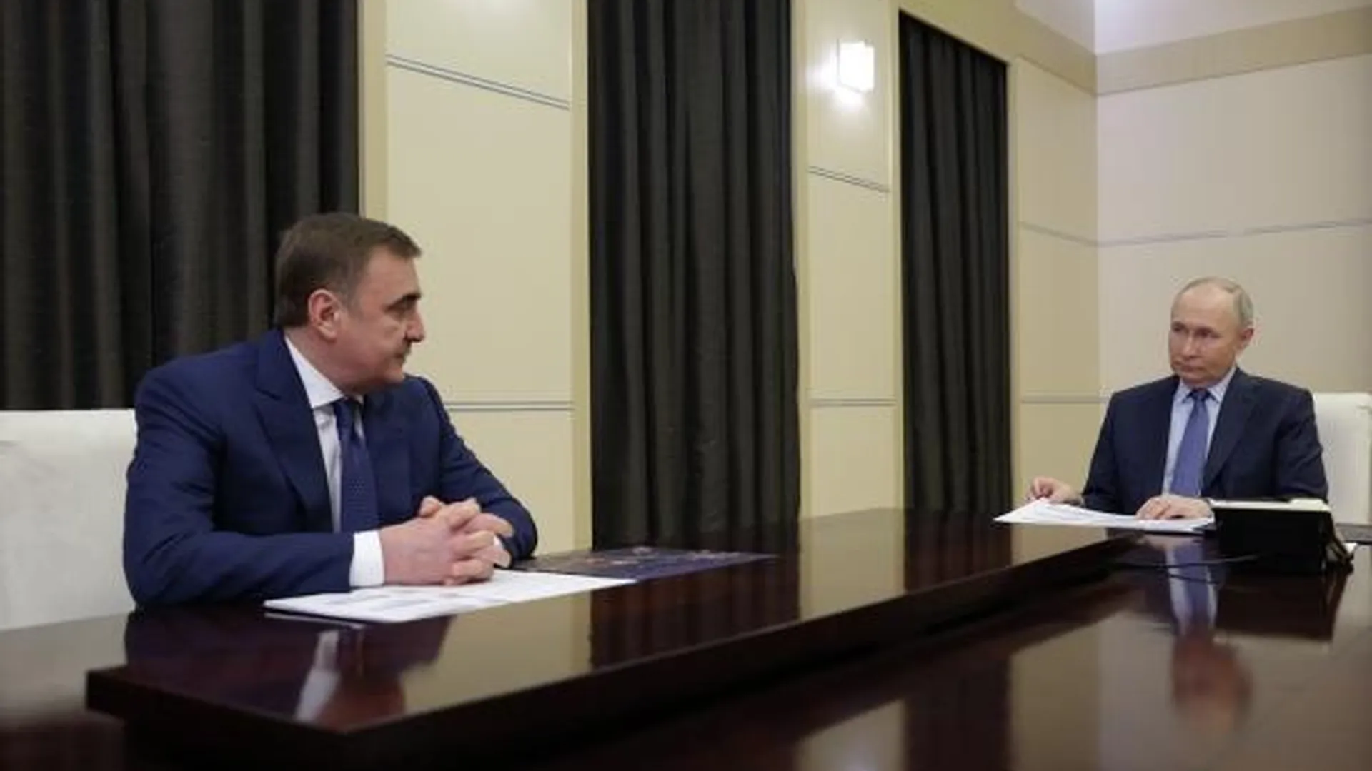 Путин и глава Тульской области Дюмин обсудили экономическое развитие региона