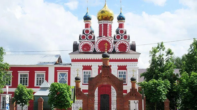 Церковь Архангела Михаила в «Башмашной стране»