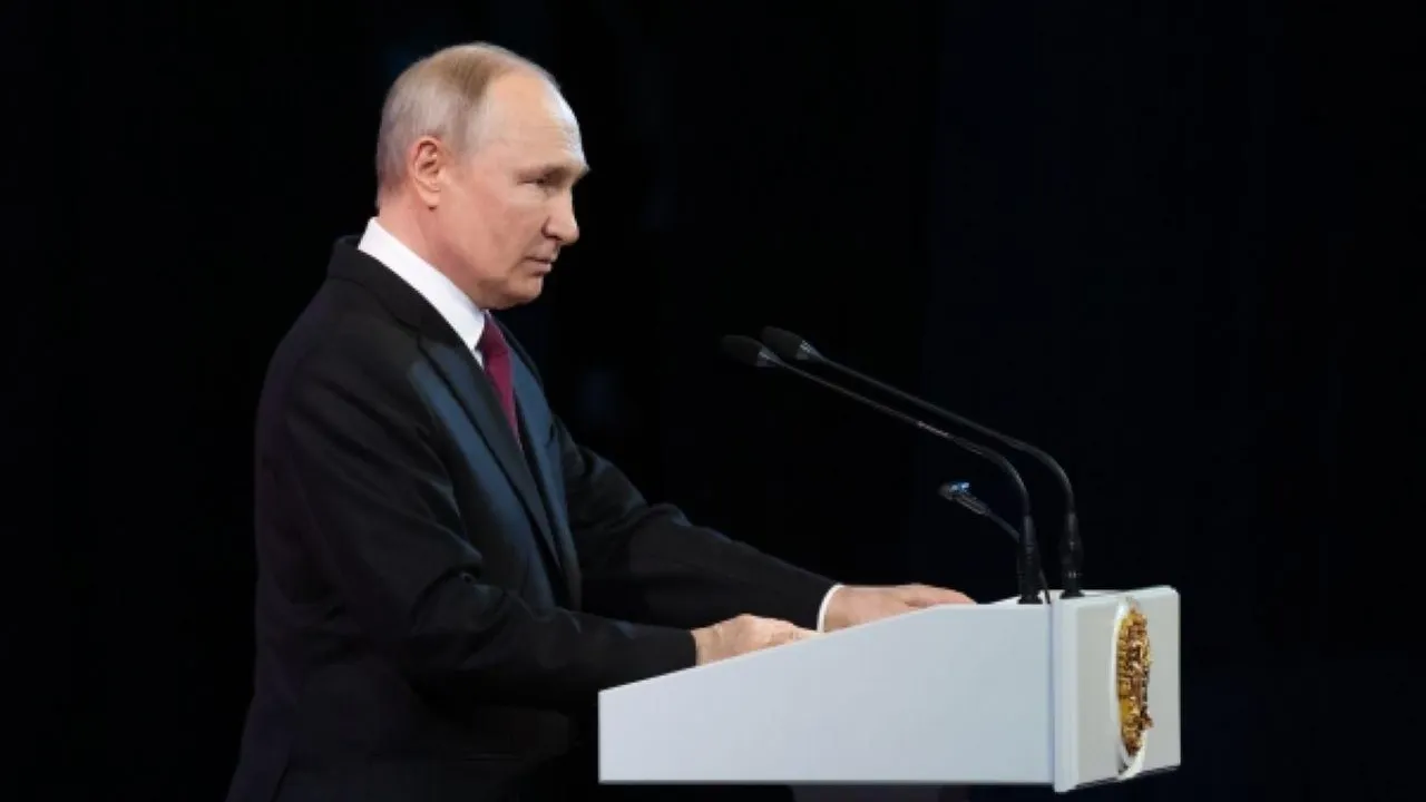 Путин: «Надо создавать суверенные космические системы»