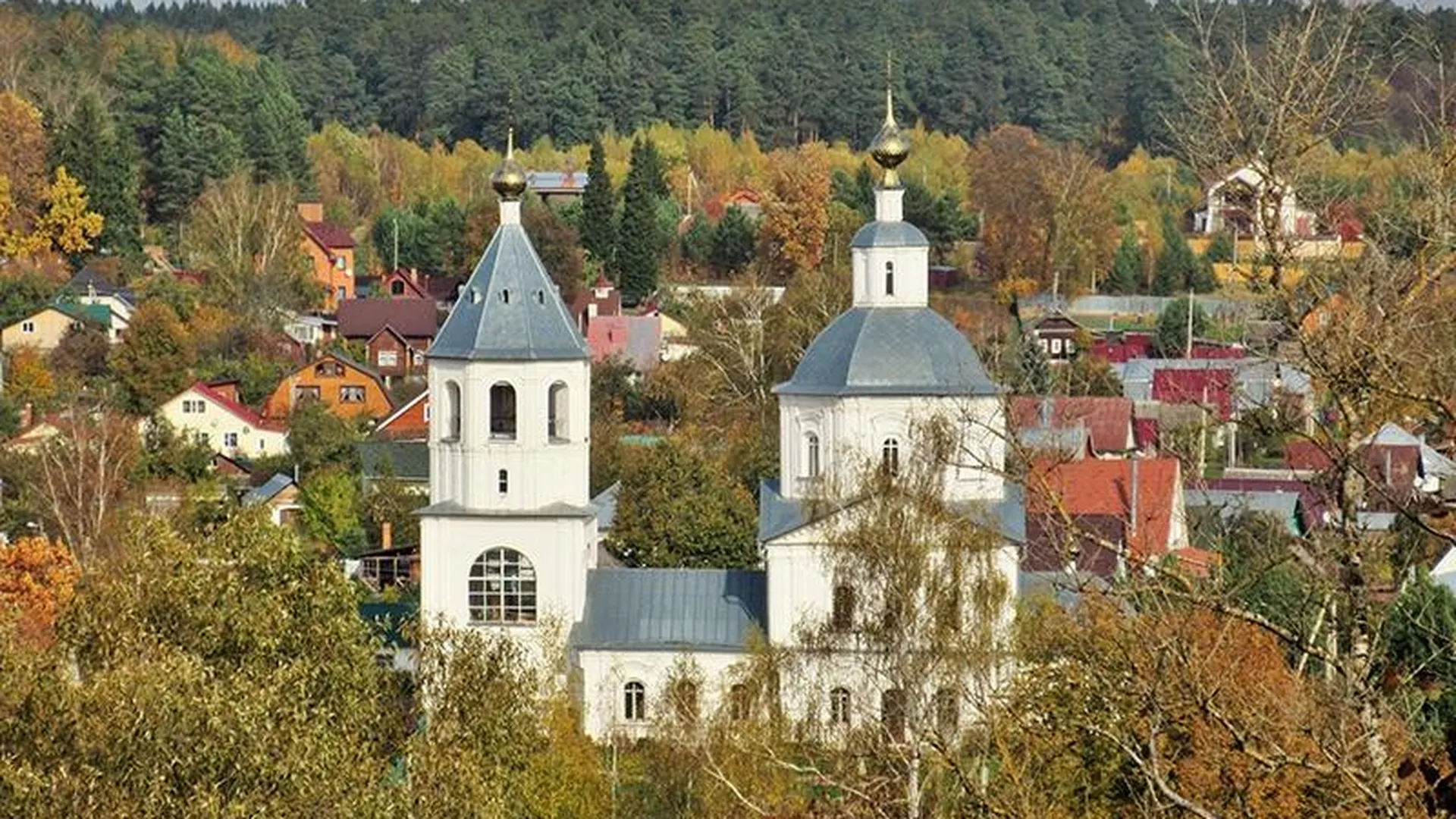 Богоявленская церковь на реке Протве