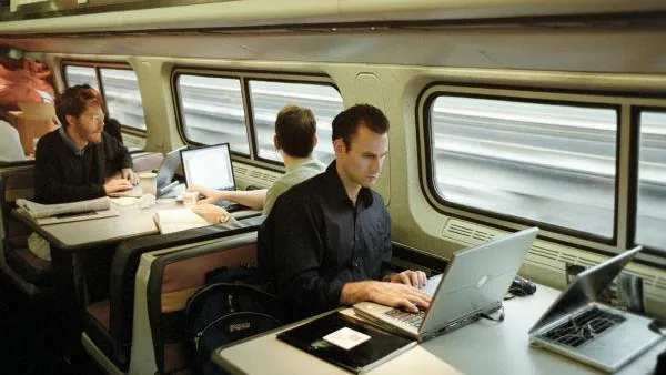 Около 80 тыс пассажиров воспользовались Wi-Fi в электропоезде