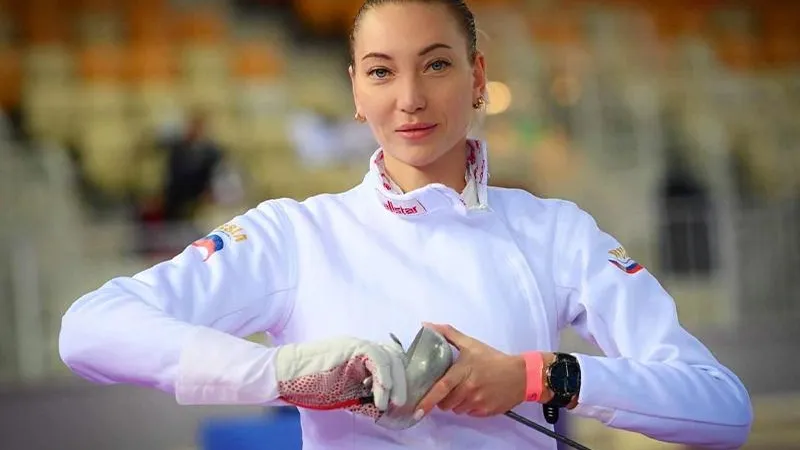 Фехтовальщица из Воскресенска завоевала золото и серебро на чемпионате Союзного государства