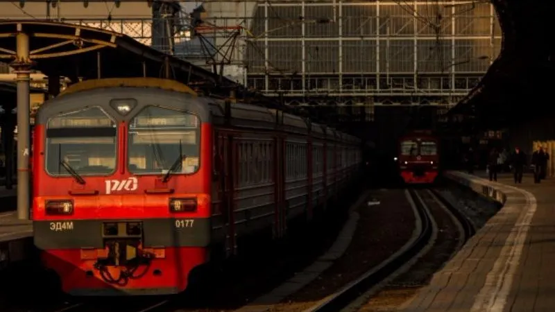 Поезда Киевского направления задерживаются из-за задымления в электричке