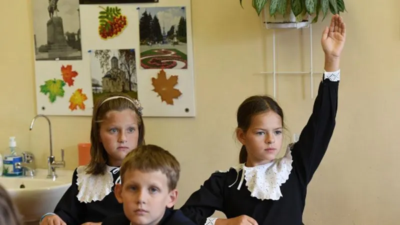 В программе по русскому языку для младших классов сократят фонетику