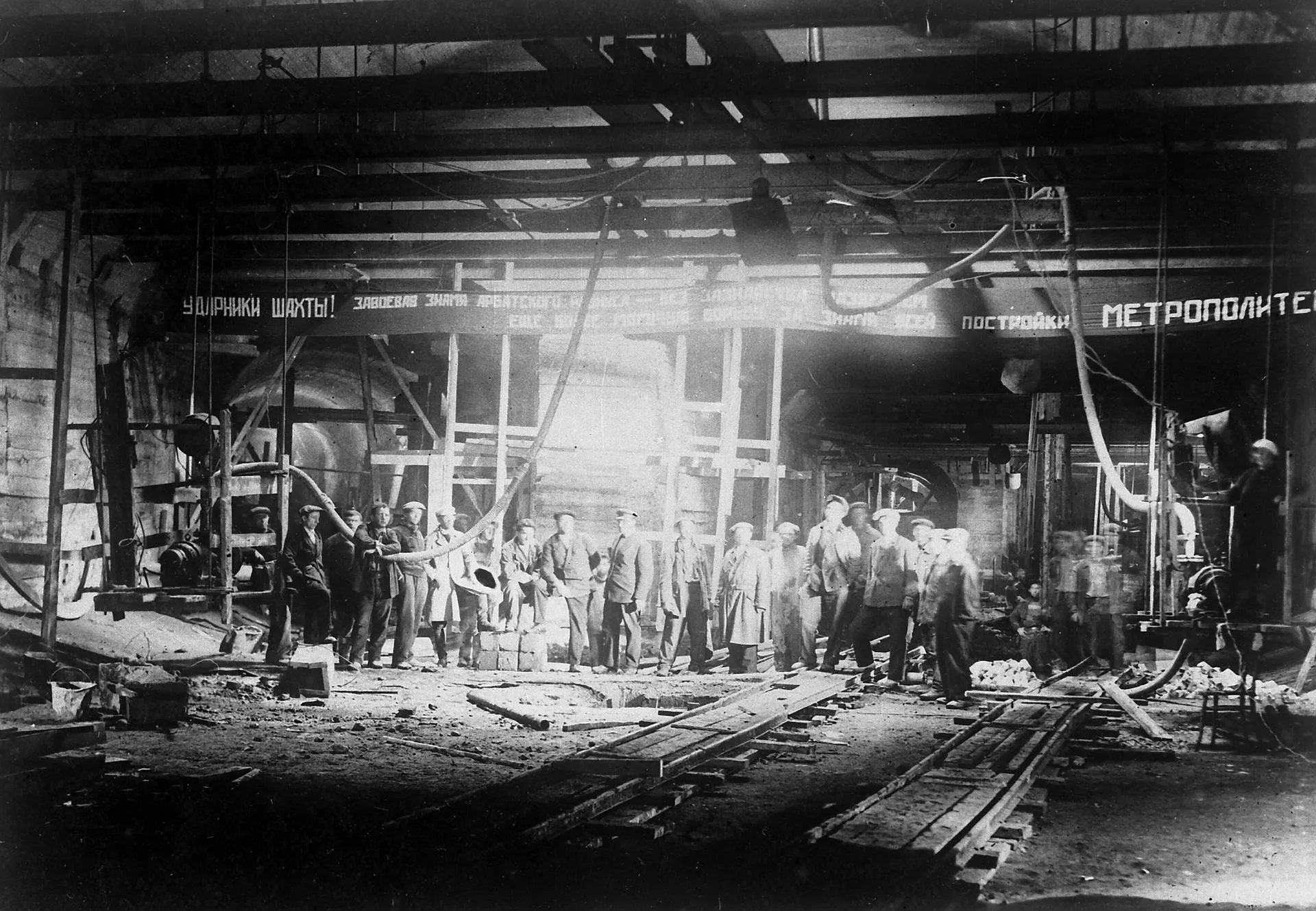 История московского метро: 15 фактов и легенд | 360°