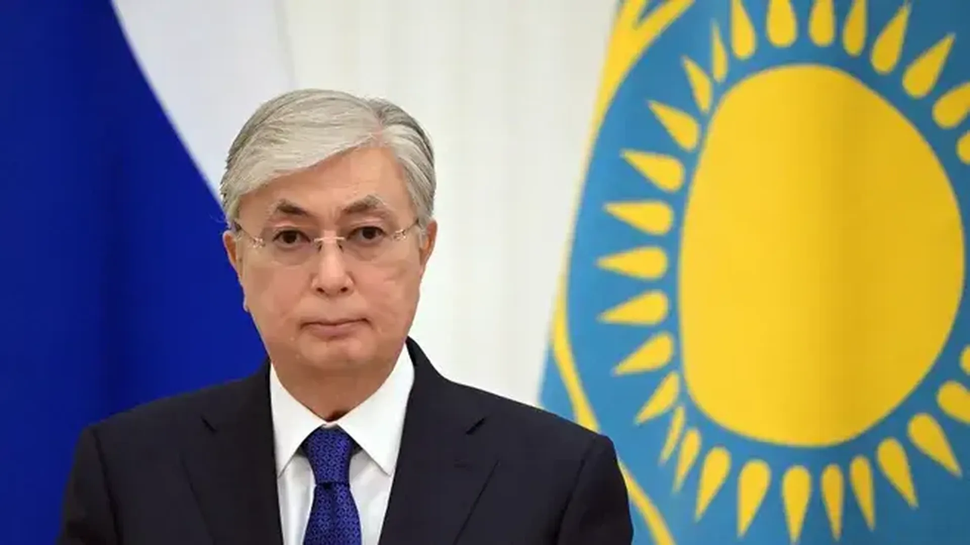Токаев назвал визит Макрона в Казахстан историческим событием