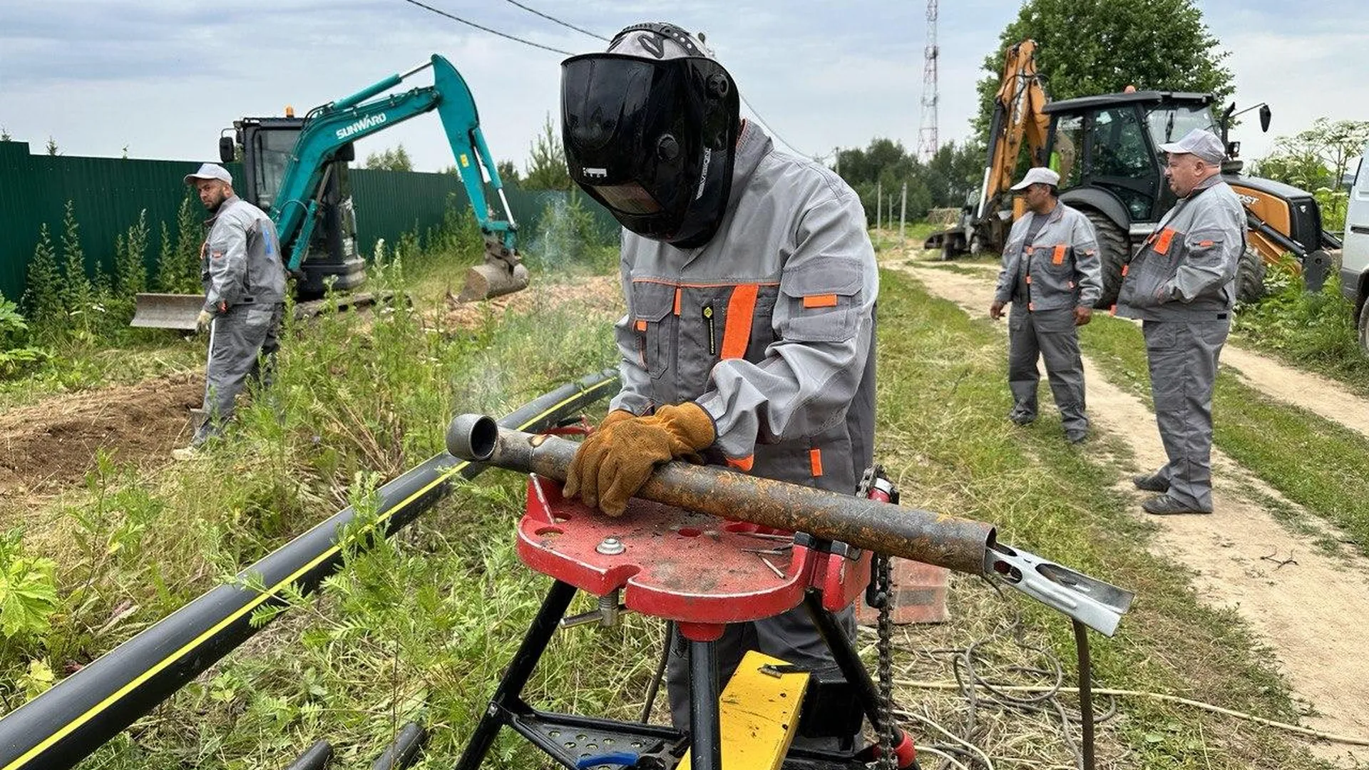 Село Шеметово газифицируют по президентской программе к концу сентября |  360°