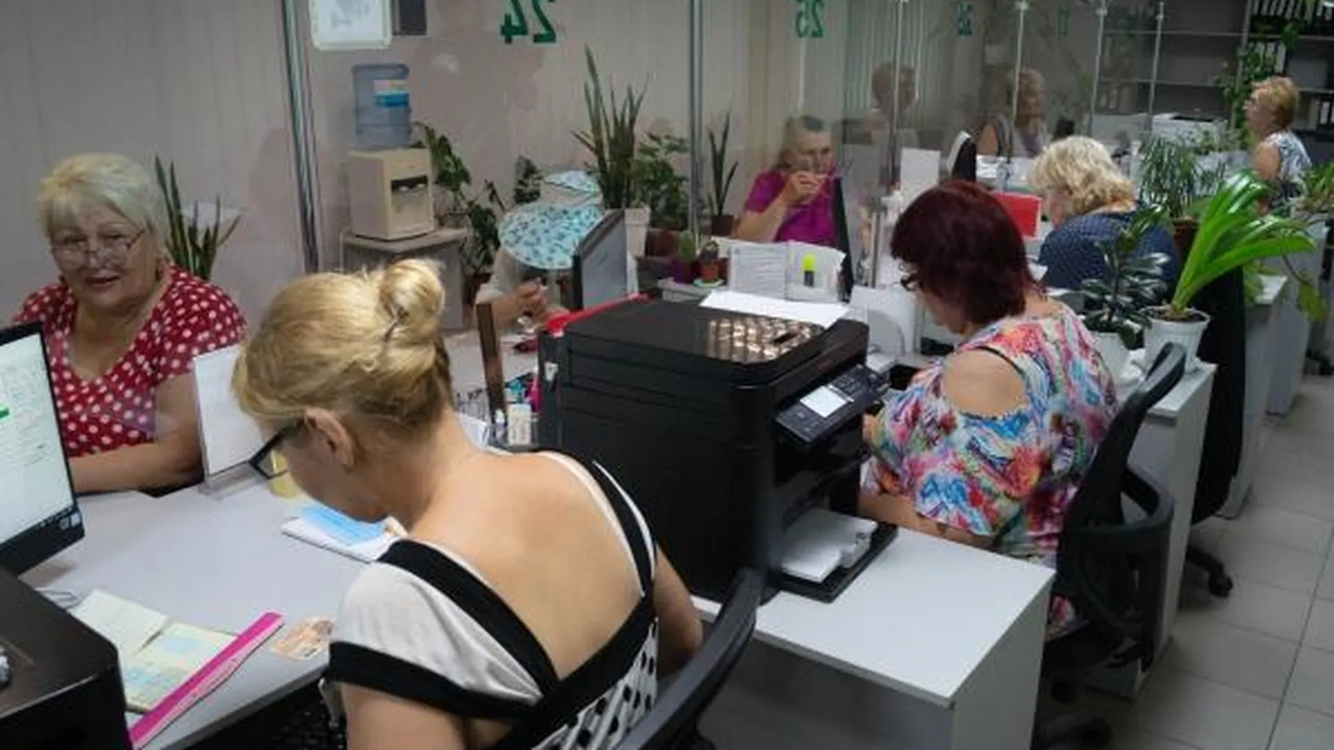 Карьерный консультант Валинуров назвал настоящие сроки рабочей недели у россиян