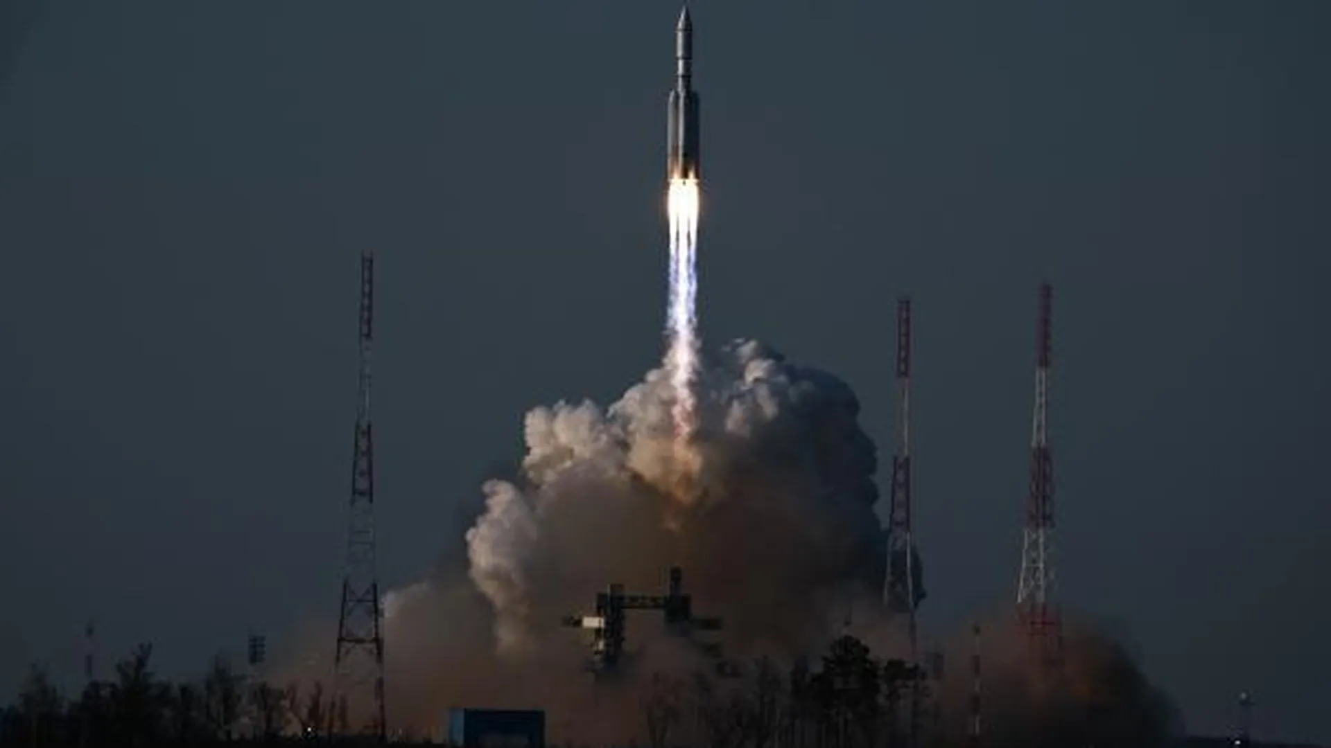 Ракета-носитель «Ангара» впервые стартовала с космодрома Восточный