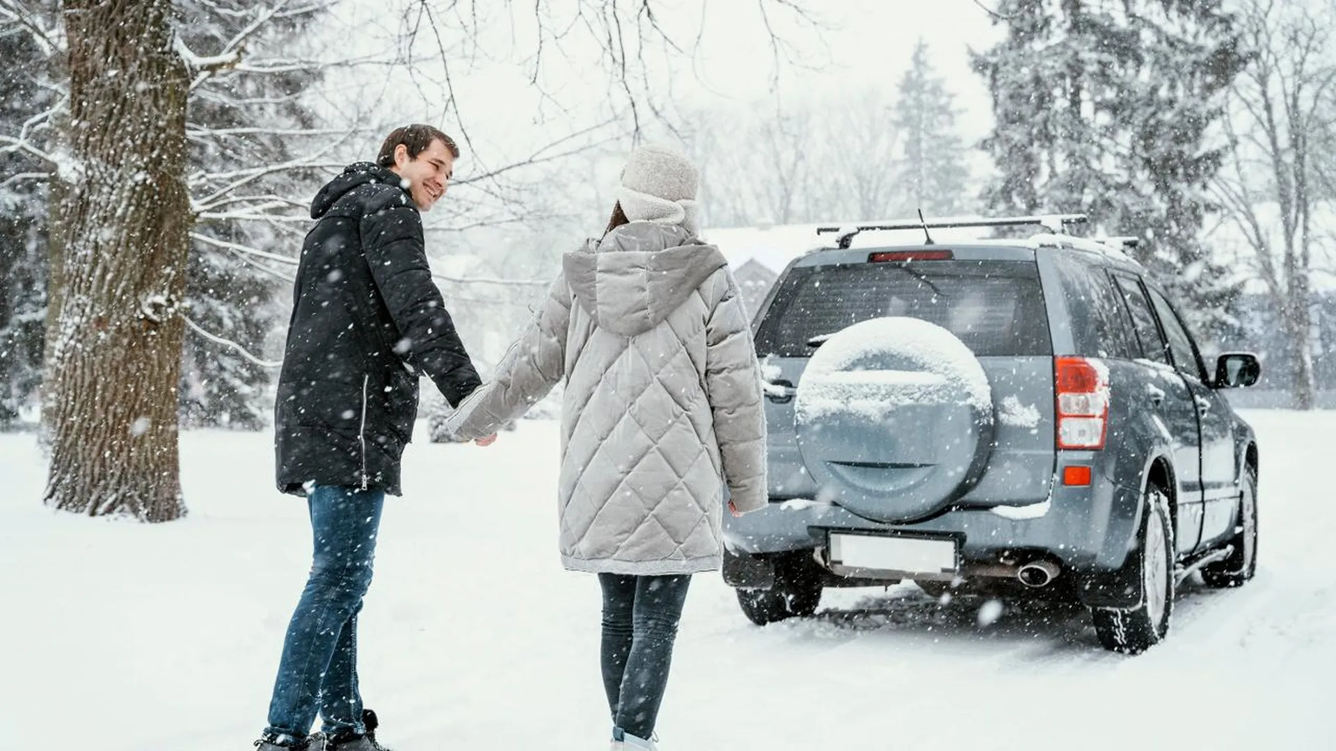 «Стоит нанести специальную смазку»: автоэксперт раскрыл, как правильно подготовить авто к холоду и снегопадам