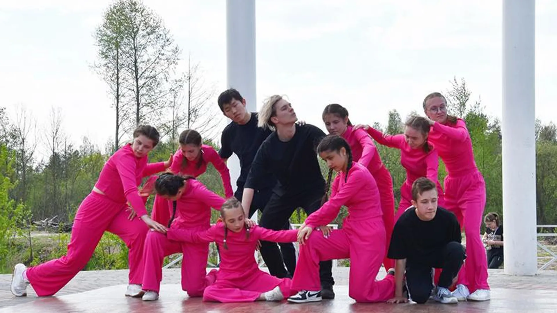 Большая Шатура приняла фестиваль «Город танцует в парках»