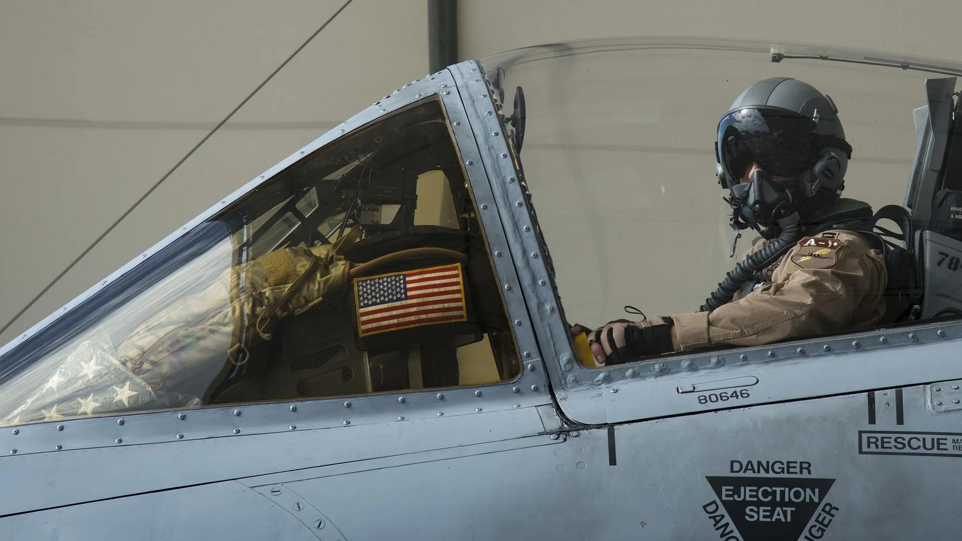 Пентагон признался в оттоке военных летчиков в коммерческую авиацию