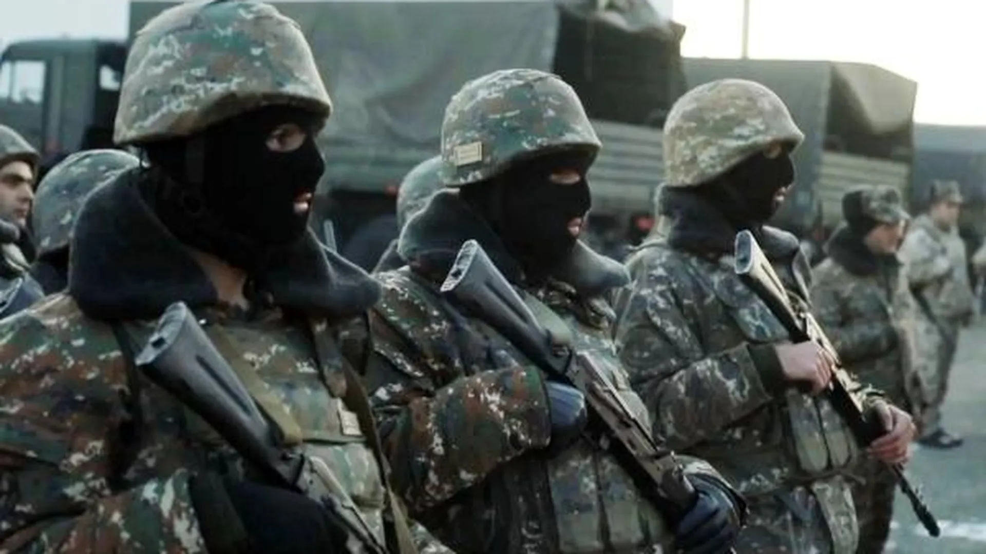 Армения опровергла сообщения о скоплении войск на границе