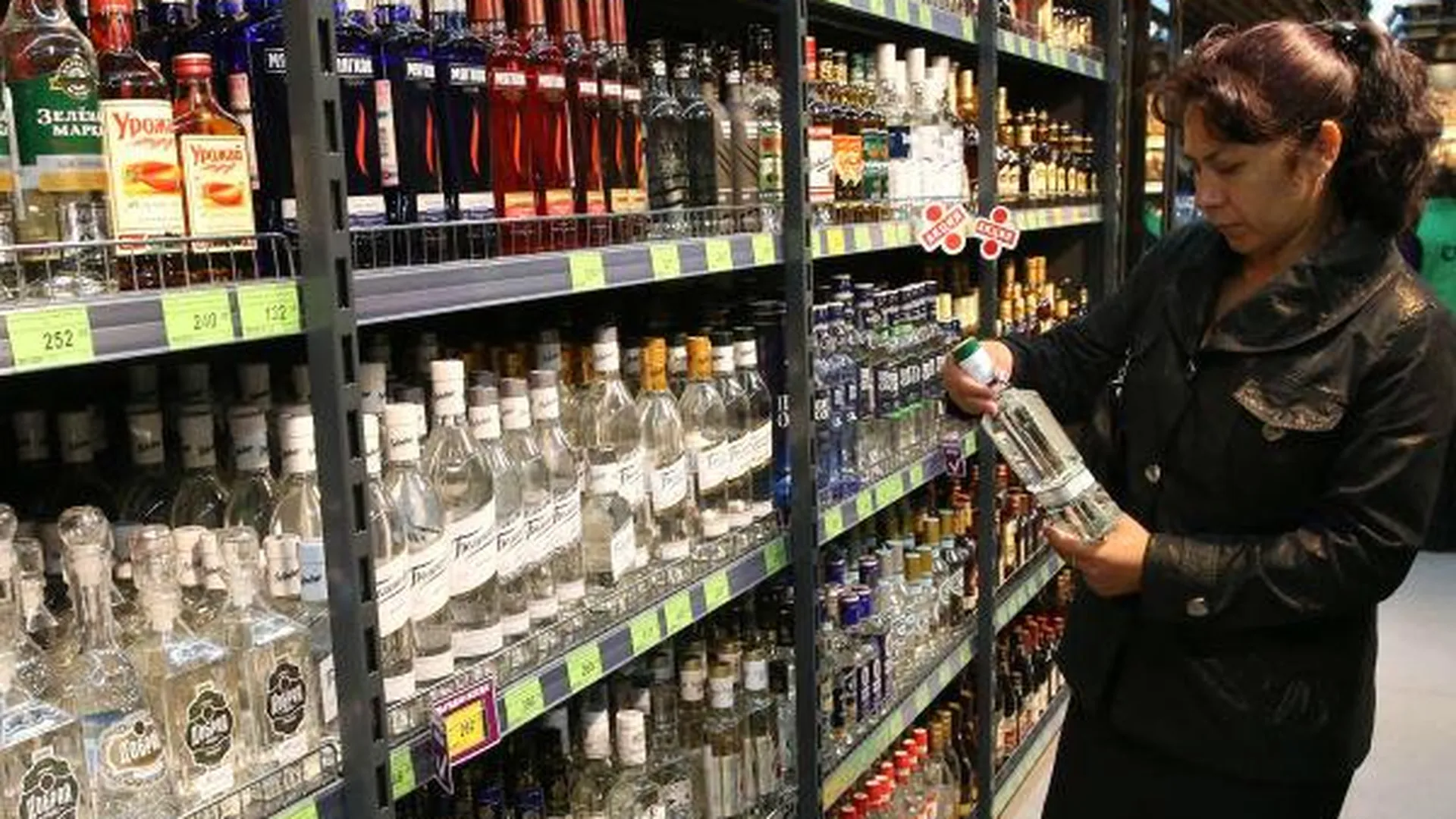 Минпотребрынка МО: 125 магазинов проверили за месяц акции #алкоконтроль