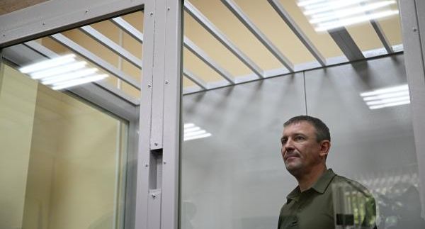 СК попросил перевести генерала Попова под домашний арест