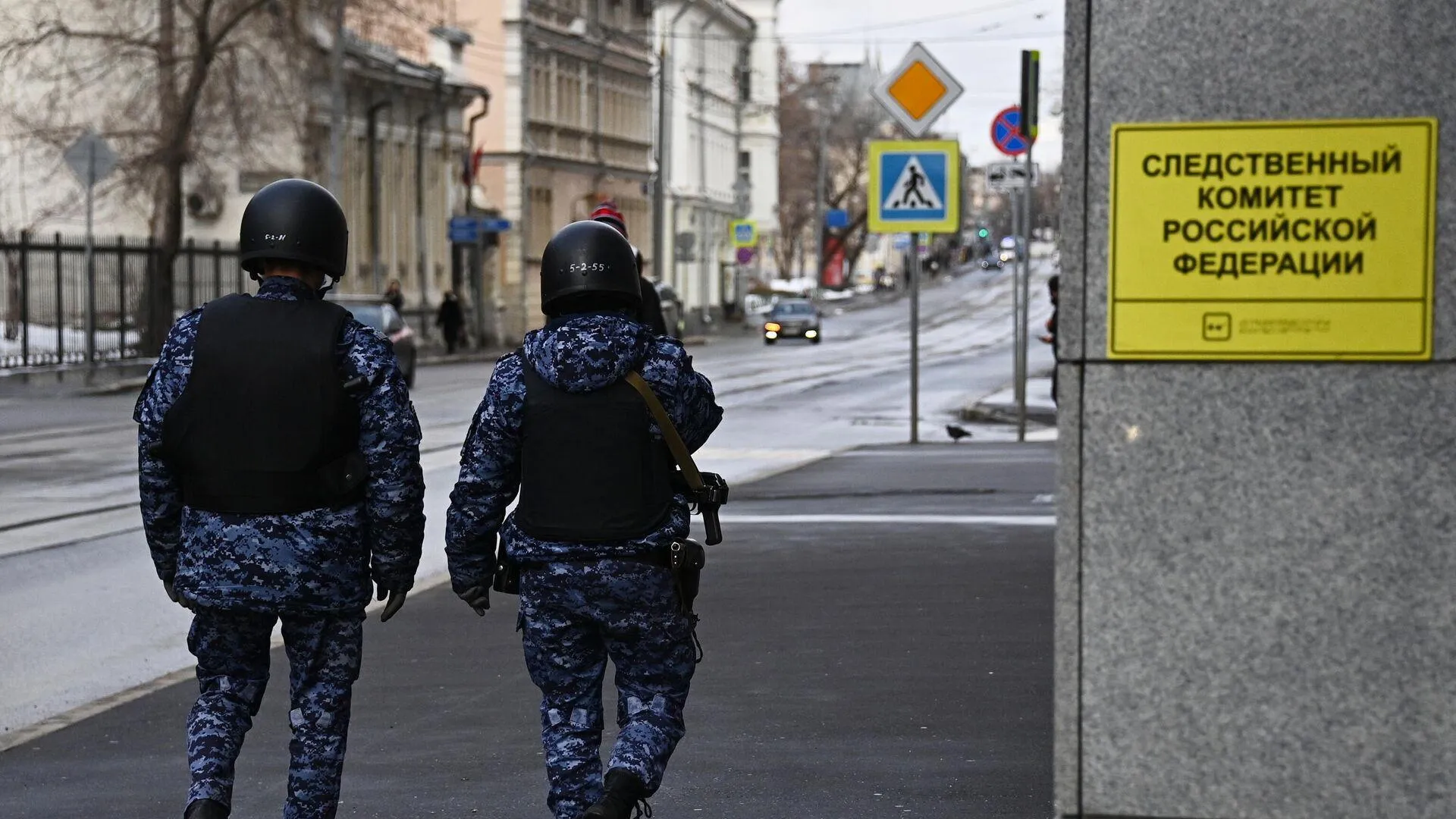 Следком назвал имена подозреваемых в убийстве полицейских в Карачаевске