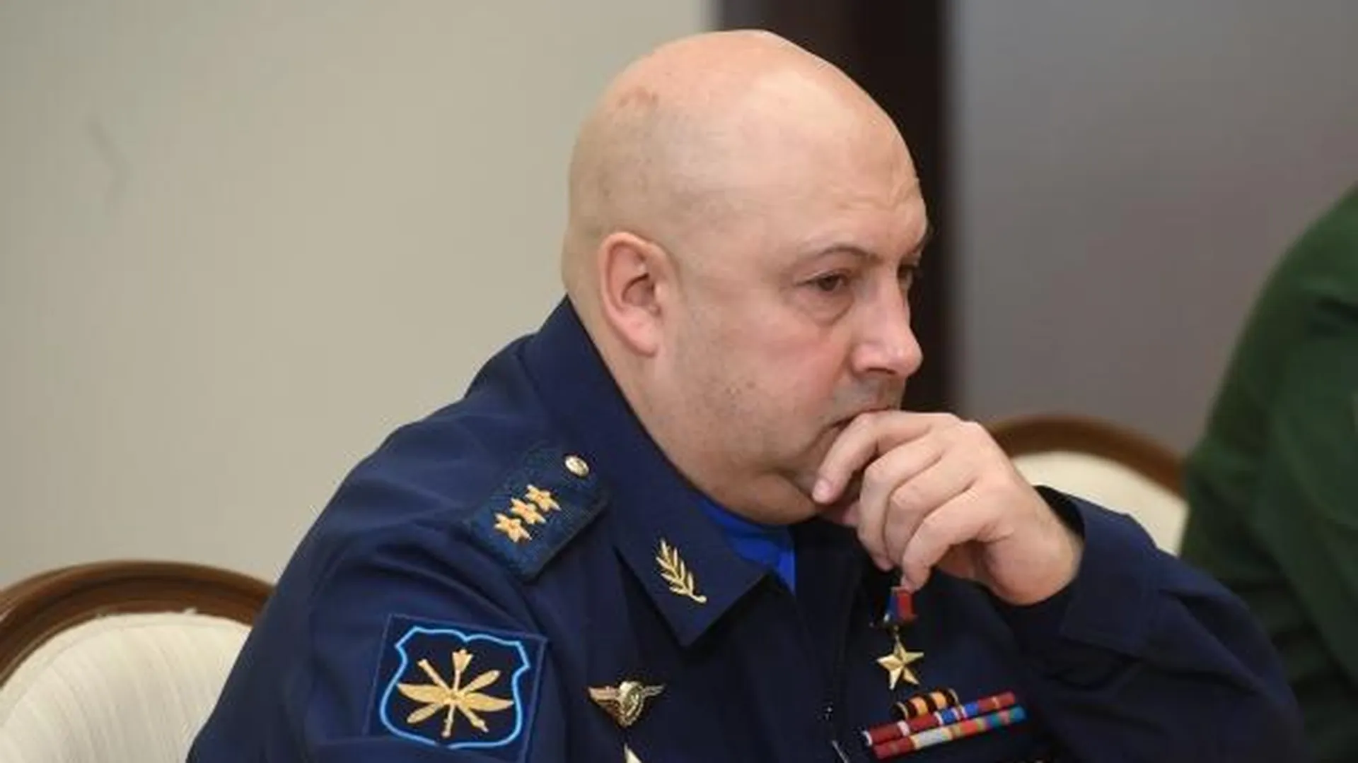Общественники не нашли генерала Суровикина в «Матросской тишине»