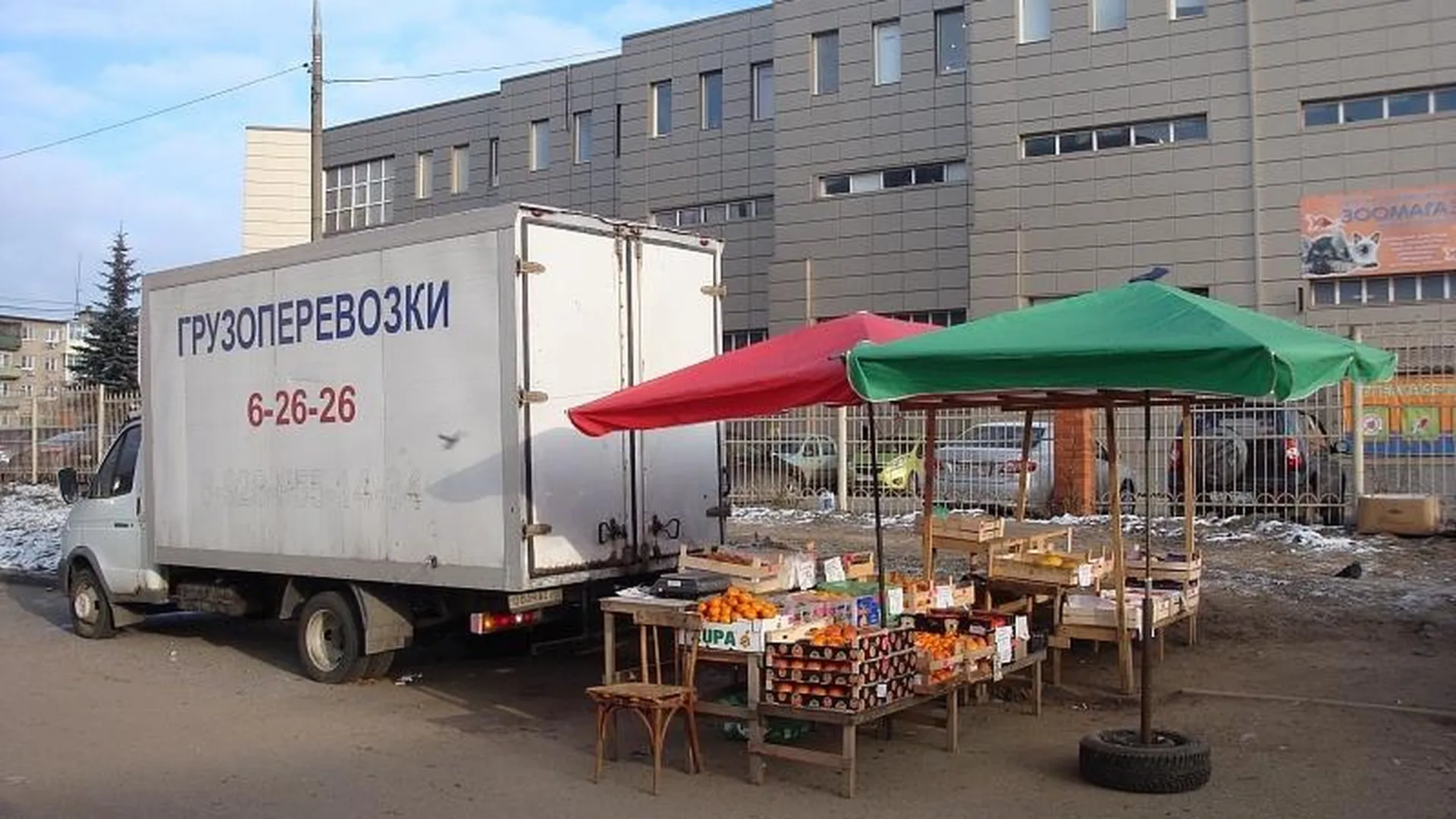 Более 30 объектов незаконной торговли выявили в Серпухове