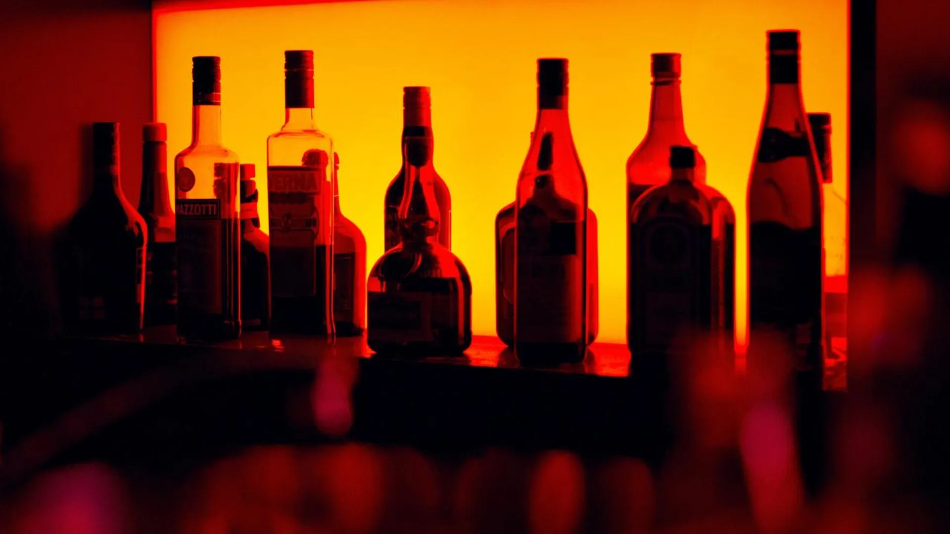 Житель Сергиева Посада незаконно торговал спиртным в местном баре