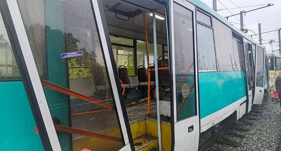 Два трамвая столкнулись в Кемерове, пострадали около 30 человек