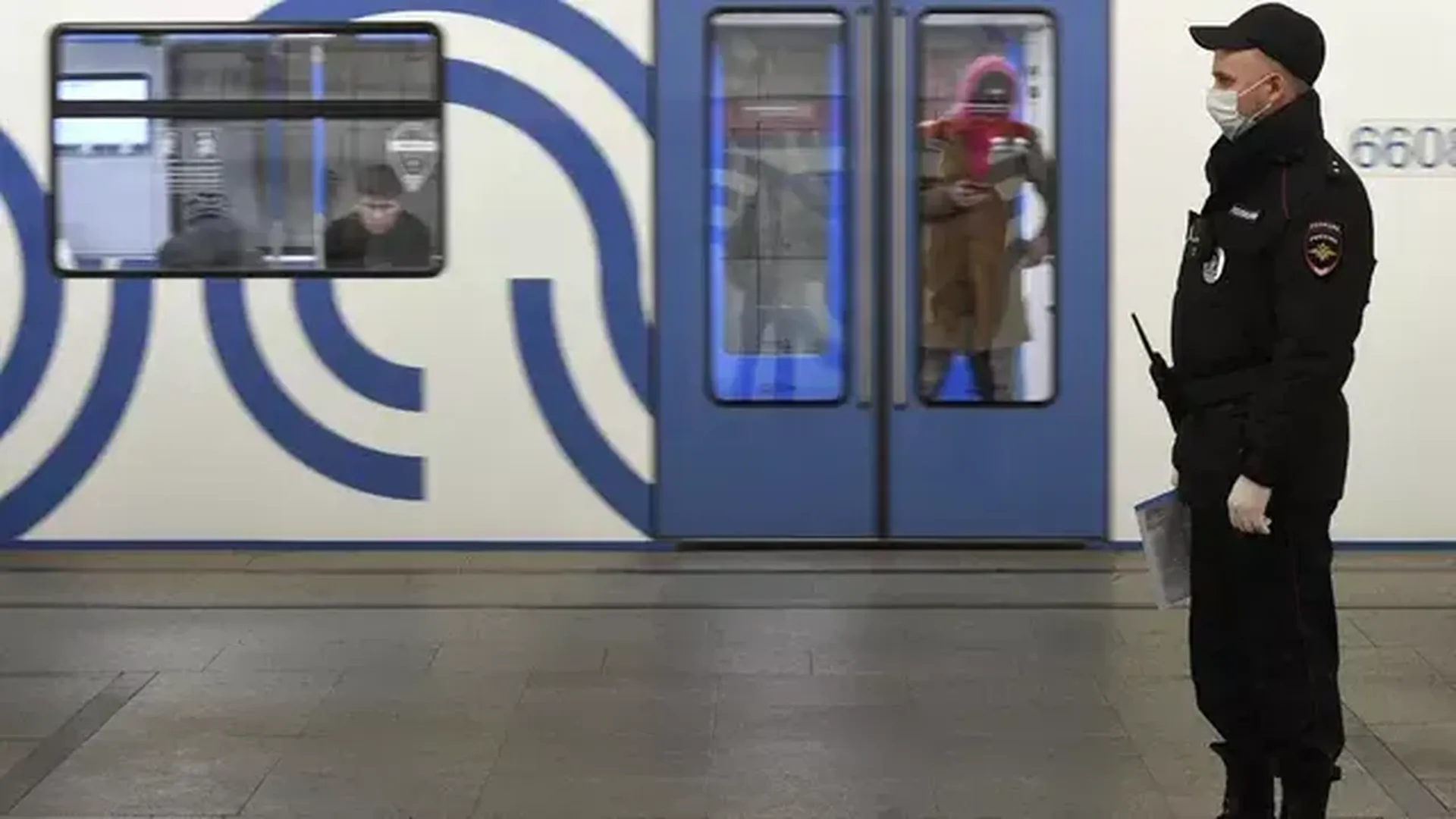 Маша Москва Метрополитен Полиция Фото Найти
