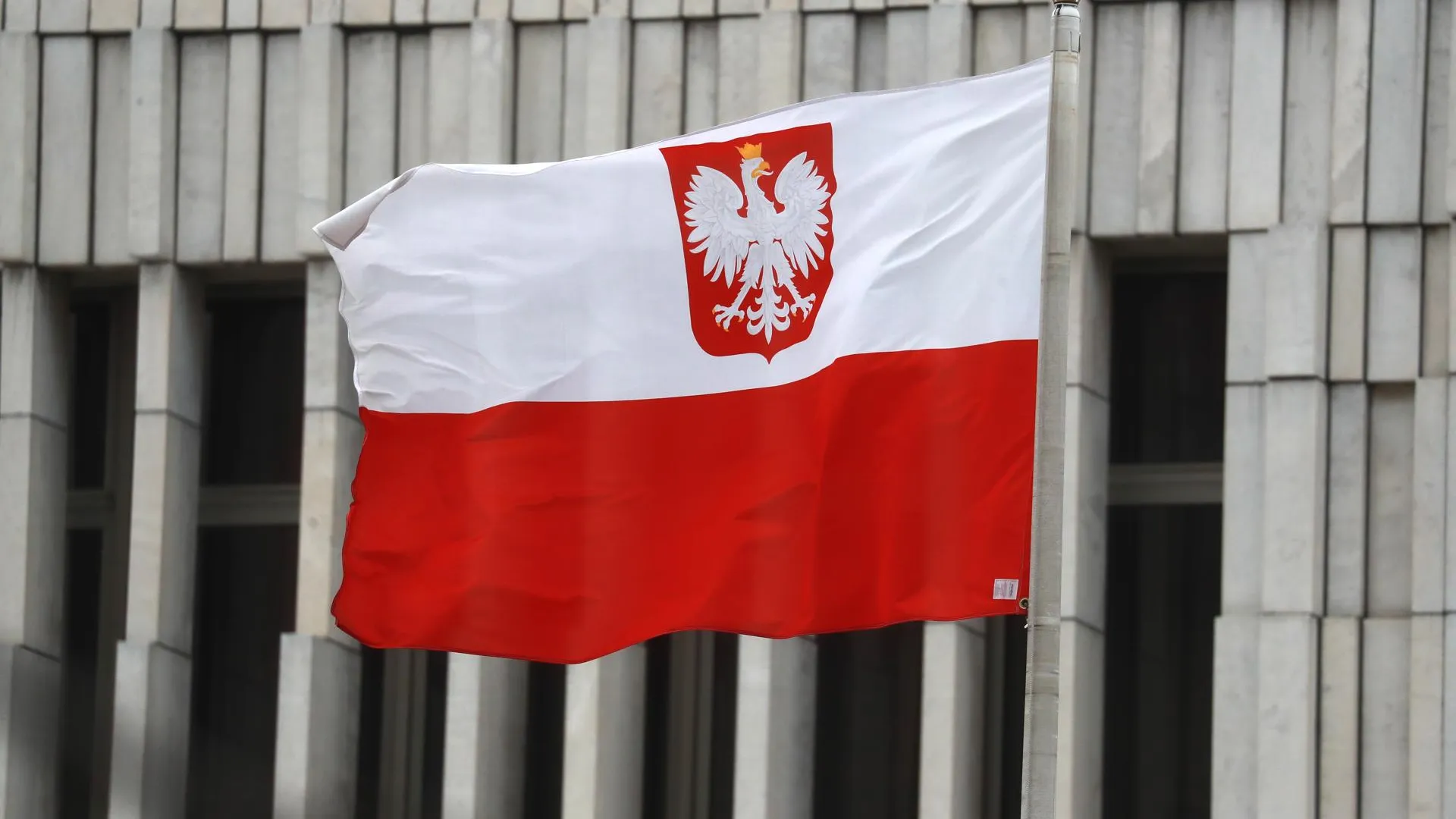 Польша начнет решать проблему с «украинскими бугаями»