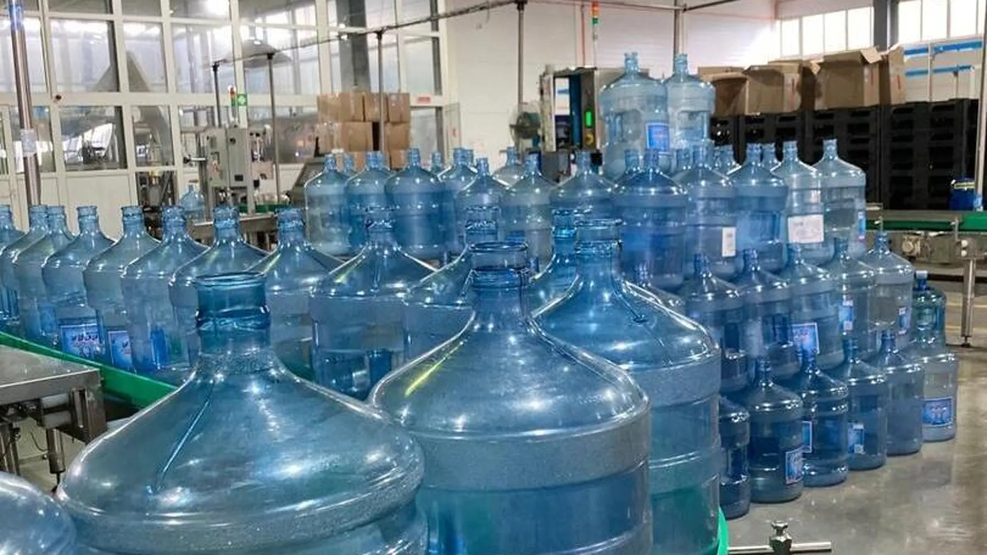 В Подмосковье идет реконструкция завода питьевой воды