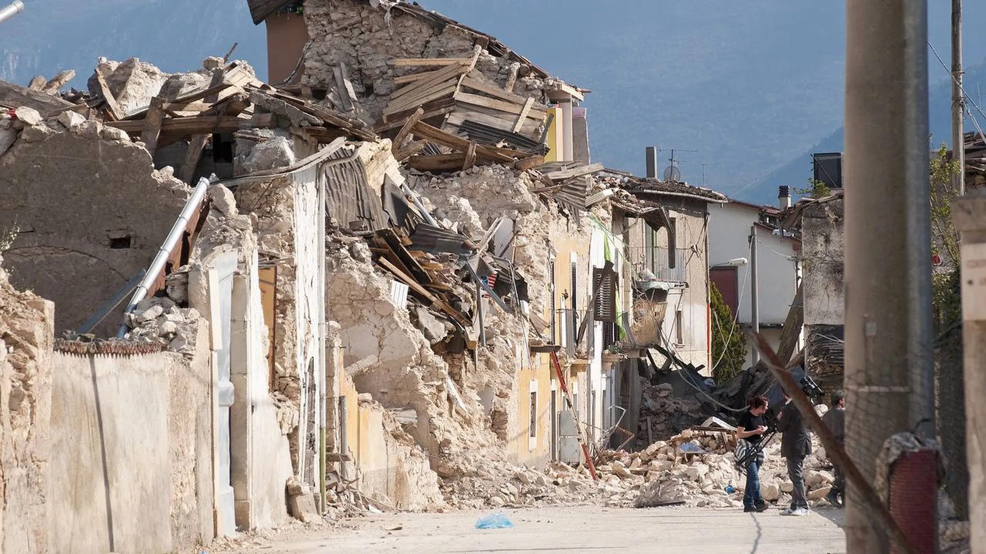 Число погибших при землетрясении в Турции увеличилось до 39