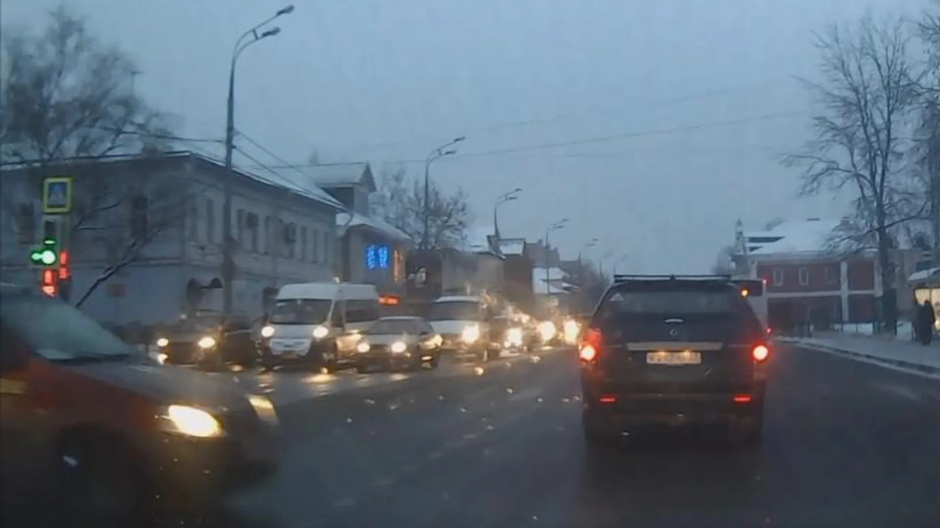 Водитель устроил погоню за таксистом-нарушителем в Сергиевом Посаде