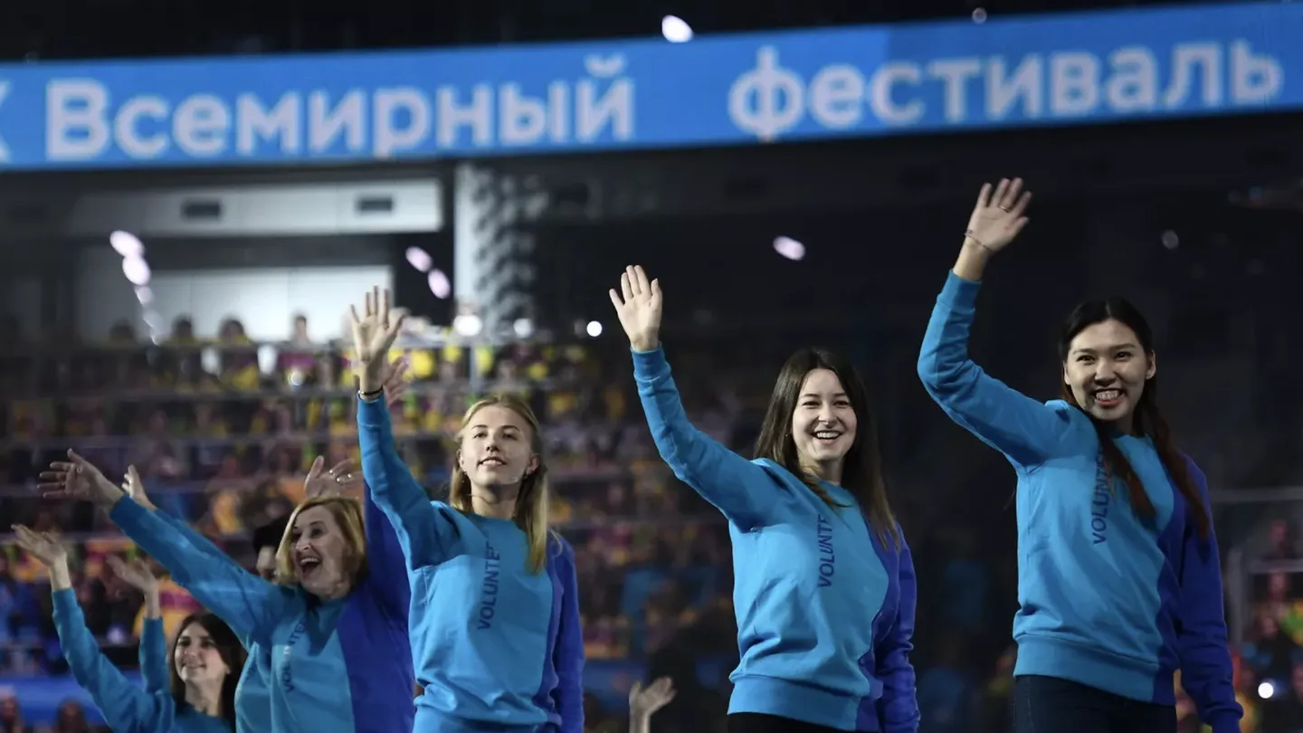 Фестиваль молодежи 1957. 19 всемирный фестиваль молодежи и студентов в 2017 в сочи. Xix всемирный фестиваль молодёжи и студентов. Фестиваль молодежи и студентов в сочи 2017. Xix всемирный фестиваль молодёжи и студентов.