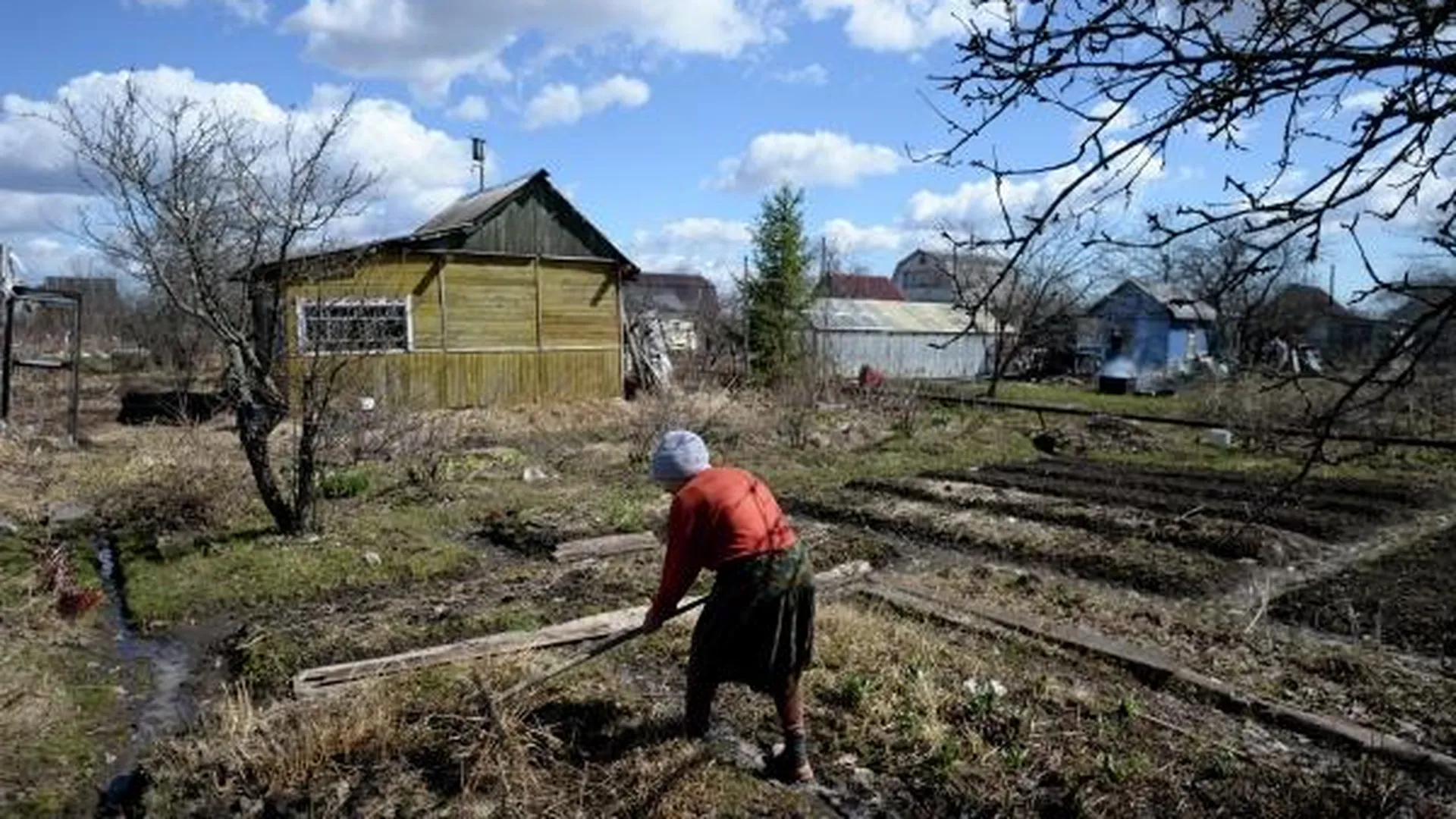 Садоводы МО предлагают свой вариант налога для пенсионеров на земельные участки по шесть соток