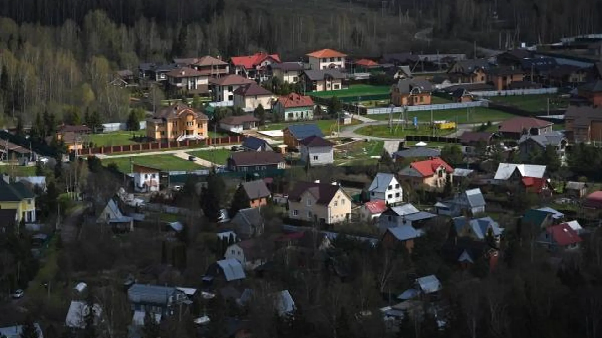 Создатель деревни для иностранцев Кибри назвал причины поиска американцами свободы в России