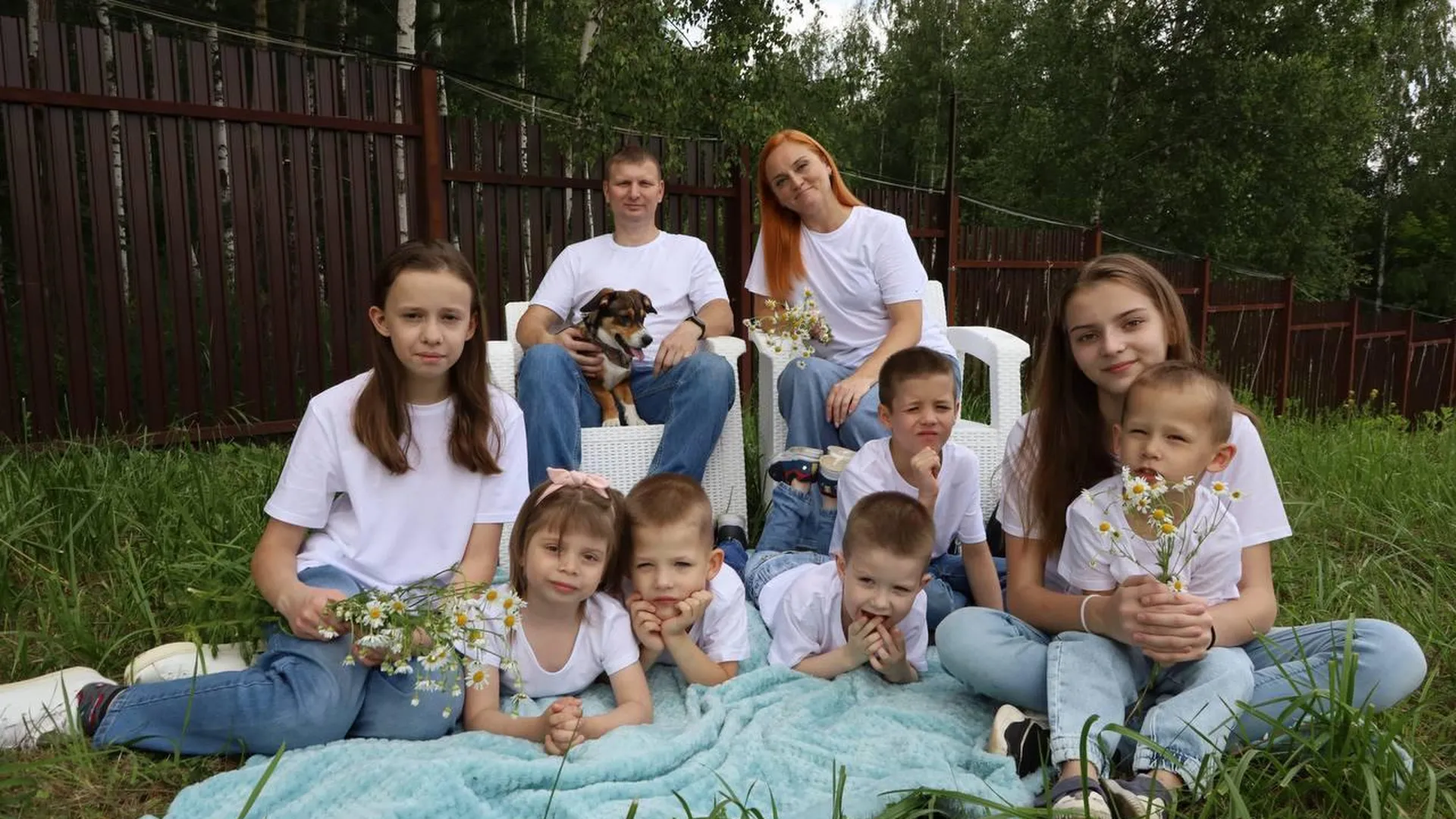 Почти пятьдесят миллиардов рублей направят в Московской области на поддержку семей с детьми