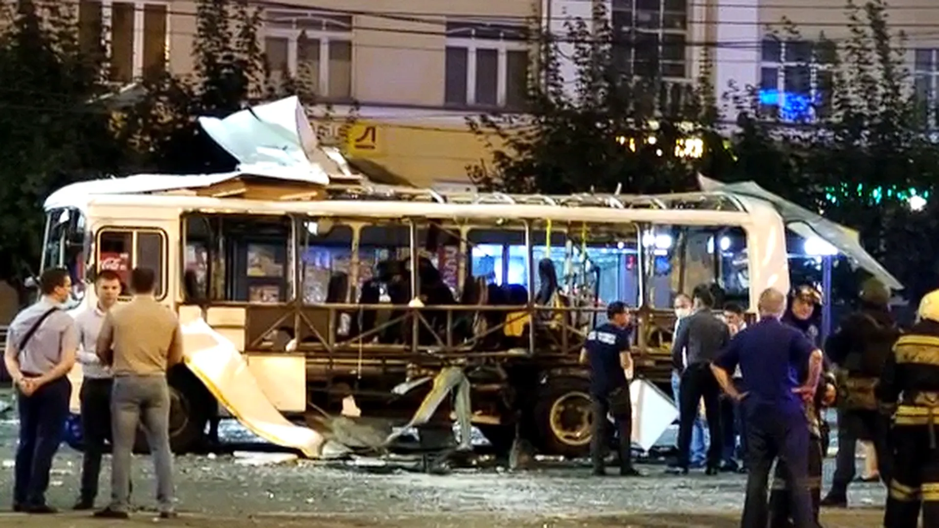 Взрывотехники ФСБ подключились к расследованию ЧП с автобусом в Воронеже
