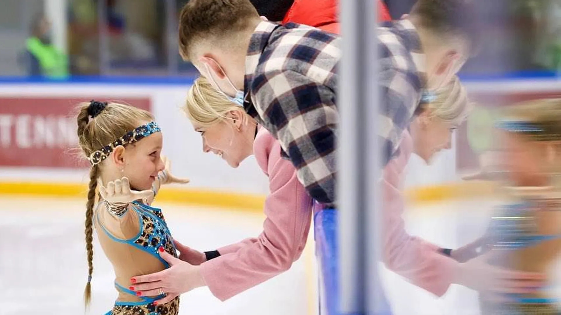 Кармен фигурное катание. Школа фигурного катания навка в красногорске. Школа фигурного катания татьяны навки. Школа фигурного катания татьяны навки. Школа фигурного катания татьяны навки.