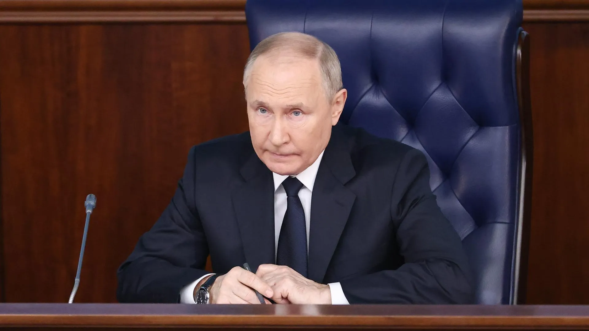 Путин: Украина при поддержке Запада встала на путь террора