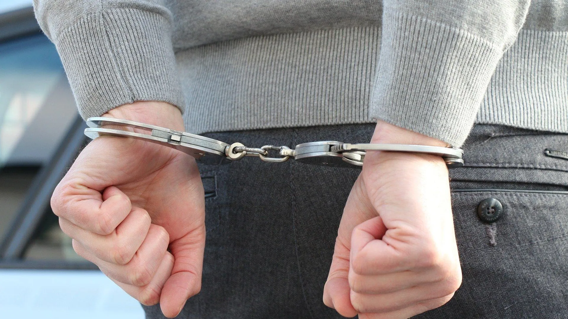 Суд Брянска арестовал подростка по делу о терроризме