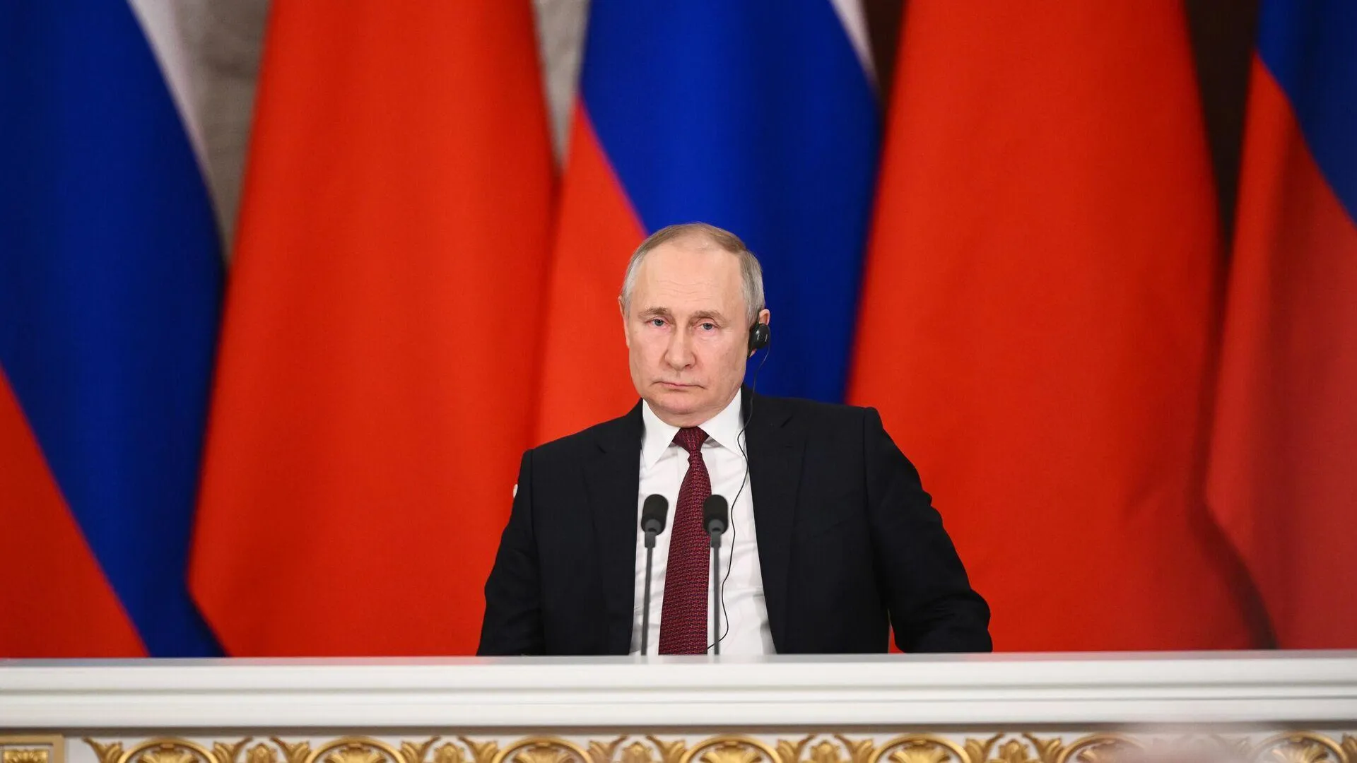 Рейтинг доверия Путину в России вырос за неделю