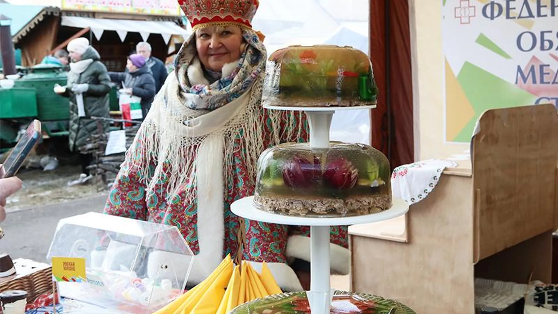 Жить одним студнем: в Павловском Посаде в восьмой раз прошел фестиваль «Русский холодец»