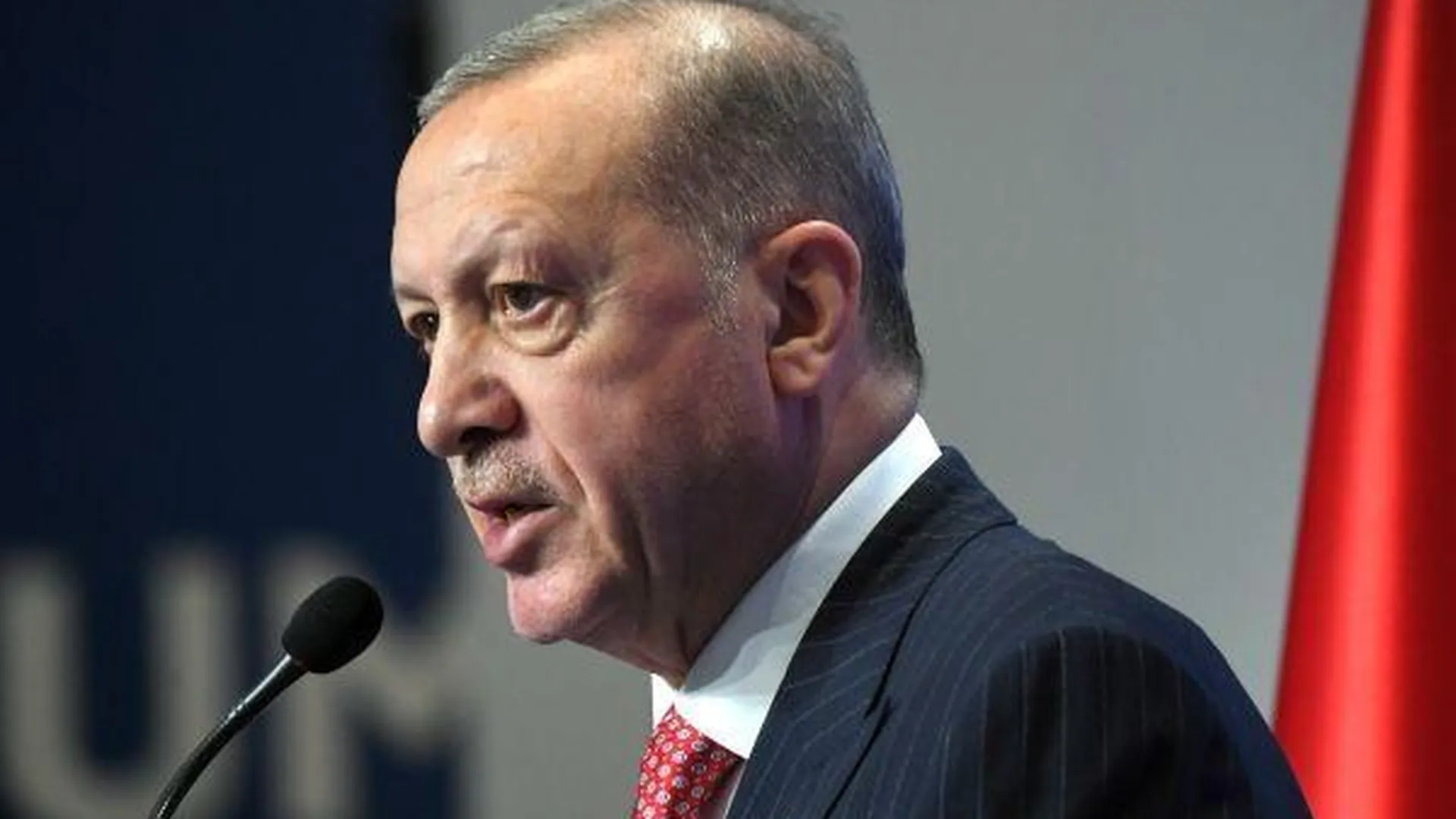 Почему Эрдоган пытается всем угодить - мнение политолога
