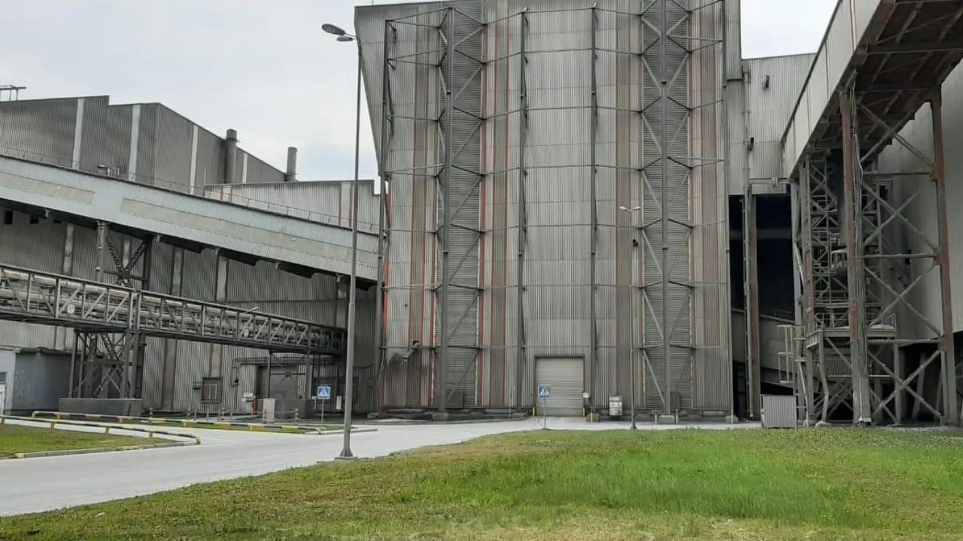 В подмосковной Коломне продолжается реконструкция цементного завода
