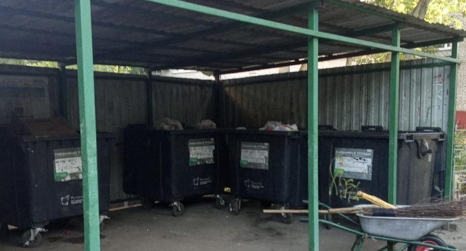 Жителям Подмосковья напомнили о штрафах за сброс мусора у контейнерных площадок