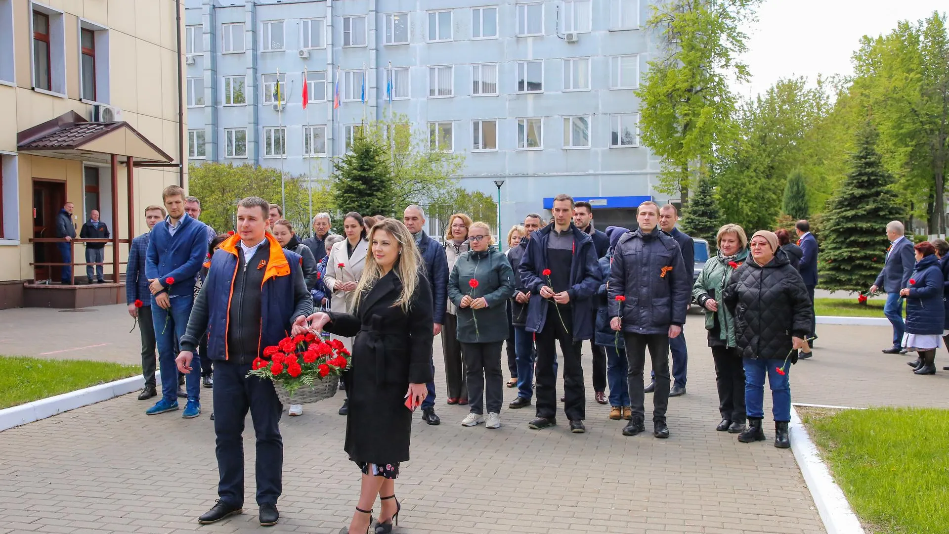 Митинг ко Дню Победы провели в НПО «Энергомаш» в Химках