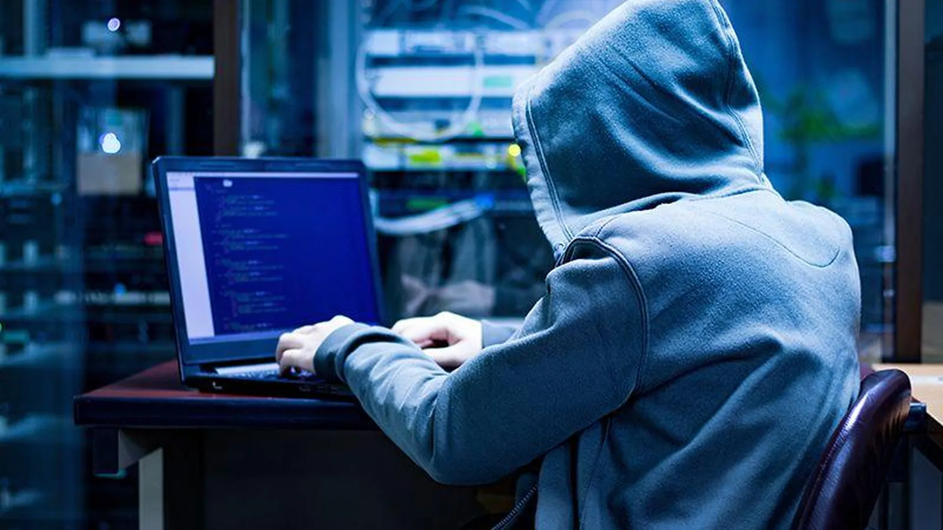 Военный эксперт рассказал, почему украинские хакеры не справляются 