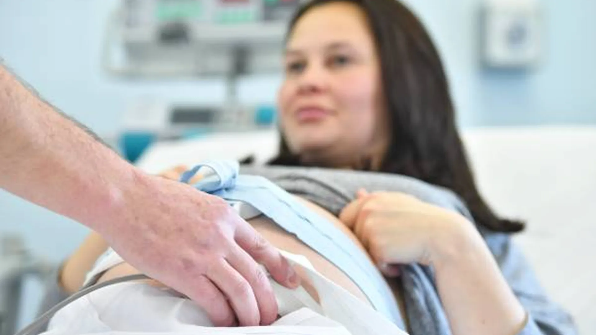 Эпидемиолог Шунков назвал срок беременности после 22-й недели оптимальным для вакцинации
