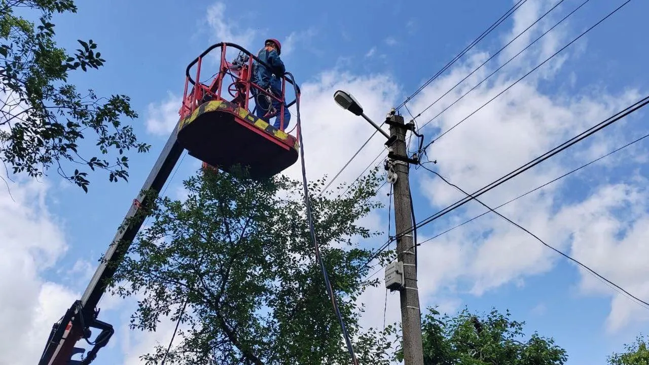 В июне энергетики Подмосковья повысили надежность электроснабжения 350  участков СНТ «Березка»